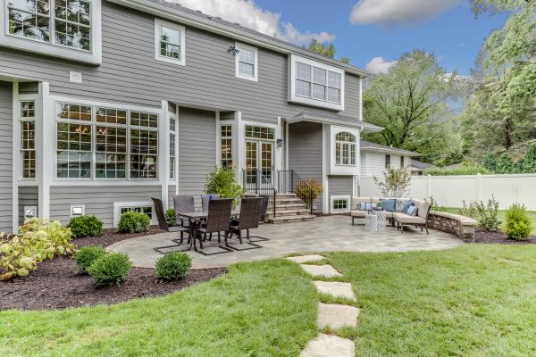 Concrete Patio Landscaping in Madera