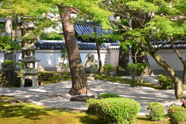Zen Garden Landscaping in Madera