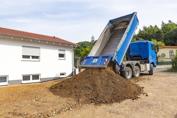 Garden Dirt Delivery in Madera