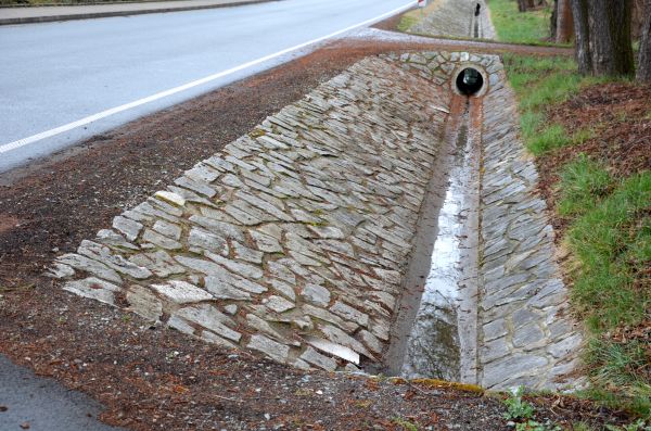 Ditch Landscaping in Madera